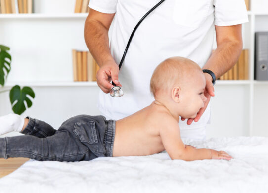 Osteopatia pediatrica e neonatale fondamenti e benefici per la salute dei bambini
